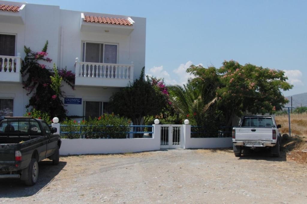 Castle View Apartments Haraki Exterior photo